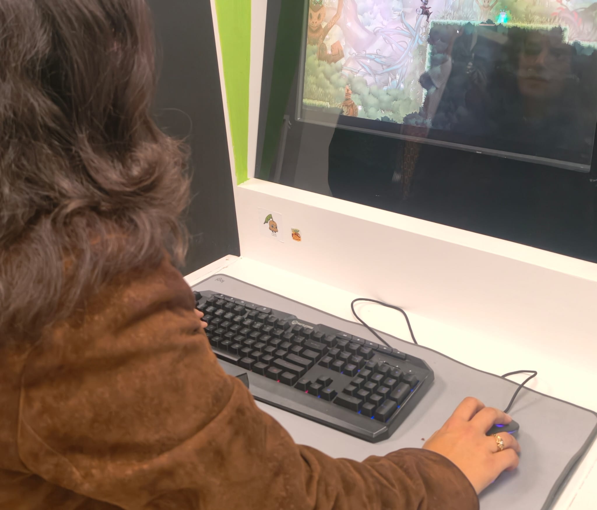 Member of Parliament visits GameLab
