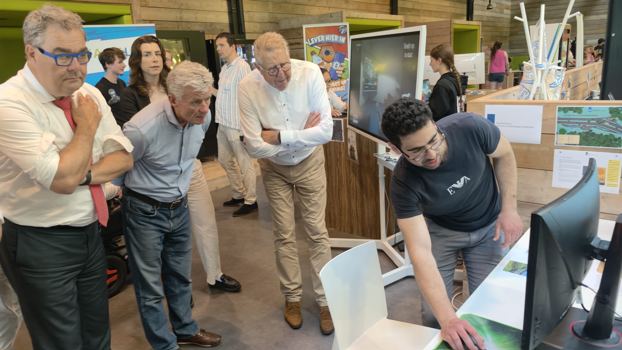 HHS EXPO: innovation, caterpillars and industry experts