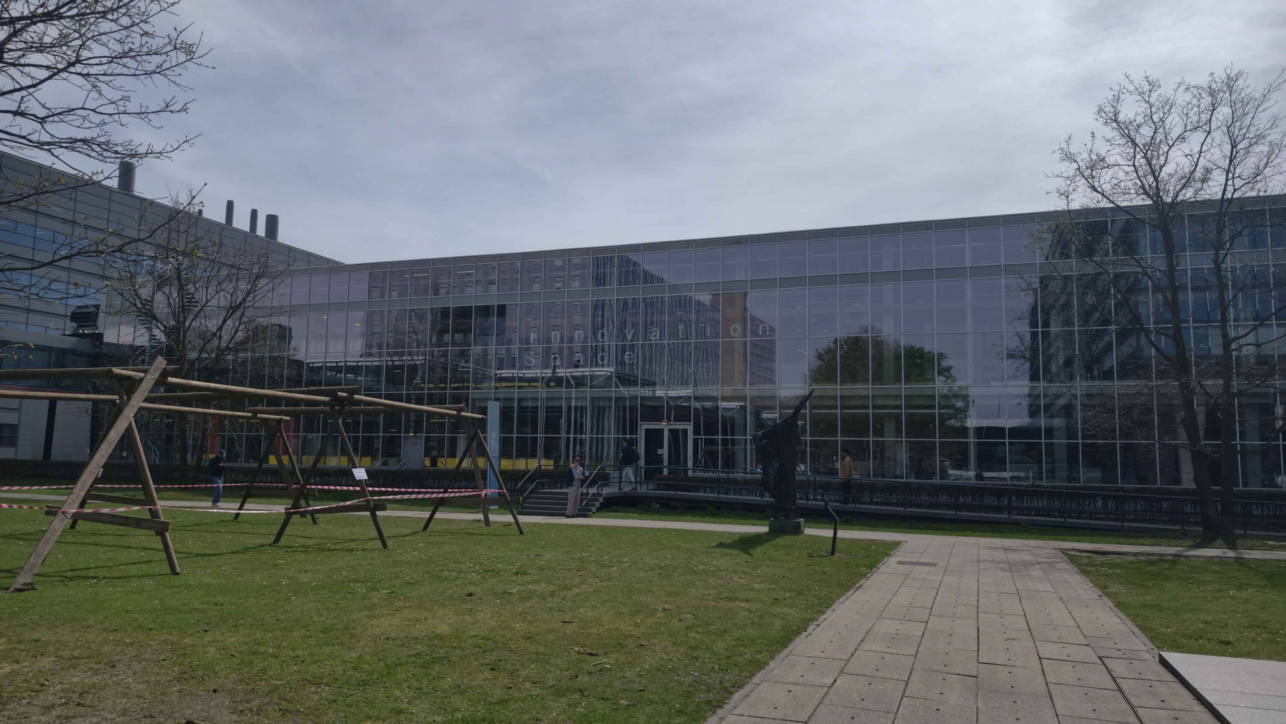 Visiting TU/e: serious games, student energy and collaboration